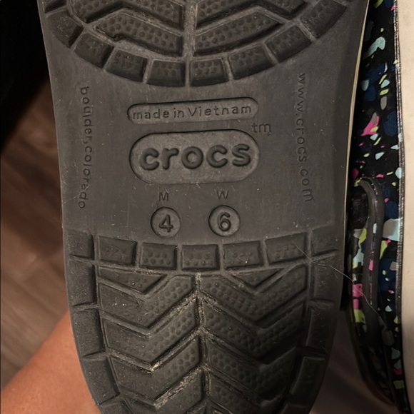🔴SOLD🔴Crocs - Picture 7 of 7